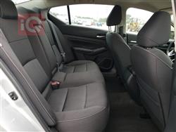 نيسان ألتيما